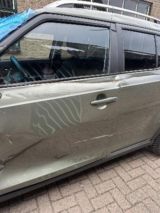 Suzuki Ignis 1.2 smart hybrid style picture 25