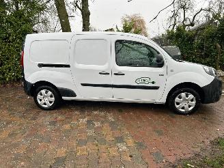 Renault Kangoo Z.E. Maxi picture 2