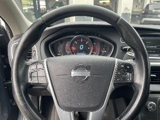 Volvo V-40 1560cc diesel picture 6