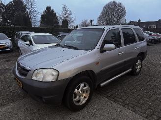skadebil auto Mazda Tribute 2003/10
