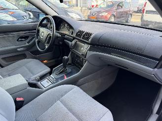 BMW 5-serie 525i M-Pakket picture 18