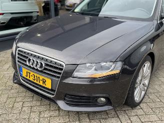 Audi A4 Avant 2.0 TDI Pro Line picture 2