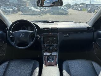 Mercedes C-klasse c-klasse 280 Elegance picture 20