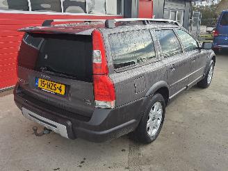 Volvo Xc-70 2.4D picture 4