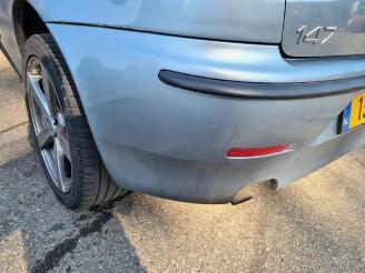 Alfa Romeo 147 147 (937), Hatchback, 2000 / 2010 1.6 Twin Spark 16V picture 10