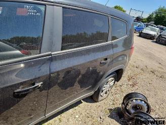 Chevrolet Orlando Orlando, -, 2010 / 2015 2.0 D 16V picture 10