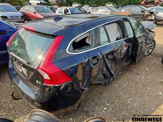 Volvo V-60 V60 I (FW/GW), Combi, 2010 / 2018 2.0 D3 20V picture 3