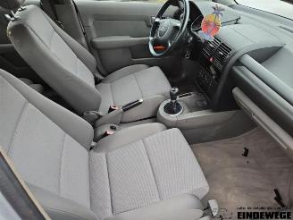 Audi A2 A2 (8Z0), Hatchback, 2000 / 2005 1.4 16V picture 3