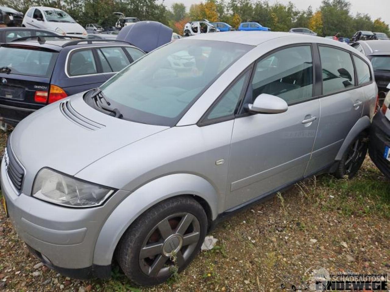 Audi A2 A2 (8Z0), Hatchback, 2000 / 2005 1.4 16V