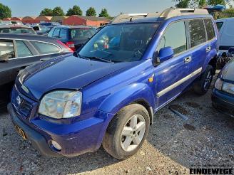 Vrakbiler auto Nissan X-Trail X-Trail (T30), SUV, 2001 / 2013 2.2 Di 4x4 2003/12