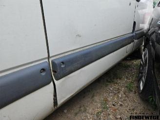 Renault Master Master II (JD), Bus, 1997 / 2010 2.5 dCi 120 FAP picture 14