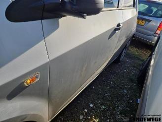 Chevrolet Aveo Aveo (300), Hatchback, 2006 / 2015 1.2 16V picture 10