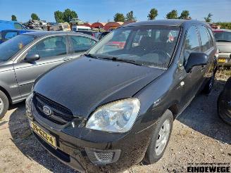  Kia Carens Carens III (FG), MPV, 2006 / 2013 2.0i CVVT 16V 2008/10
