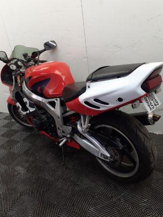 Honda CBR 900  picture 12