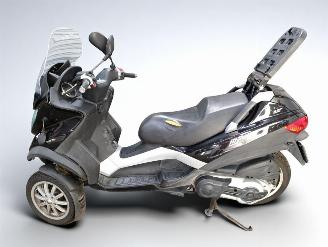 Piaggio  500MP3 picture 21