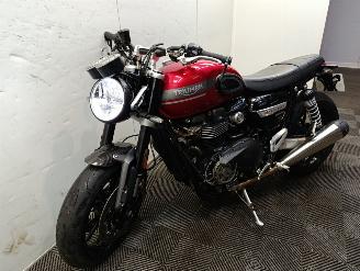 Triumph  1200 SPEEDTWIN picture 4