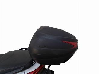 Yamaha  XMAX picture 17