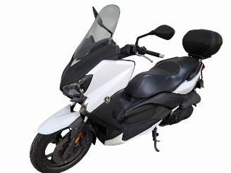 Yamaha  XMAX picture 2