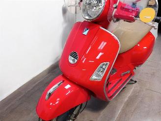 Piaggio  GTS VESPA picture 8