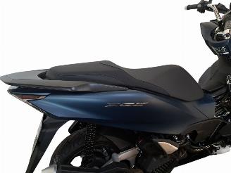 Honda  PCX picture 9