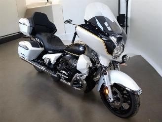 krockskadad bil motor BMW CrossRunner R18 TRANSCONTINENTAL 2023/5