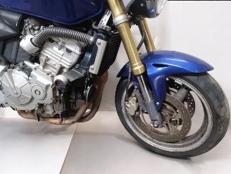 Honda CB 600 HORNET picture 5