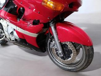 Kawasaki ZZ - R 600  picture 15