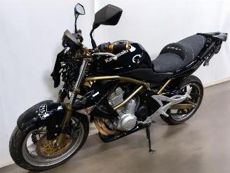 Kawasaki ER - 6 N  picture 3