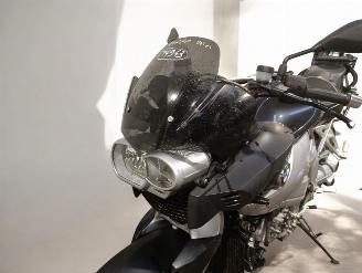 BMW K 1200 R  picture 2