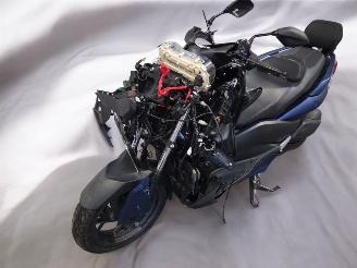Yamaha  XMAX picture 11
