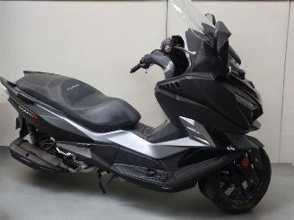 dommages scooters Sym  SKYCRUISER 2021/6