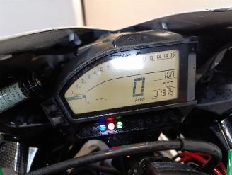 Honda CBR 900  picture 18