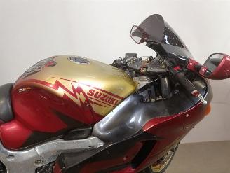 Suzuki GSX 1300 R picture 4