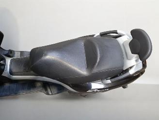 Piaggio  MP3 picture 8