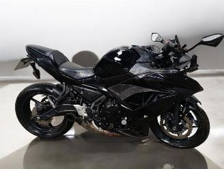 skadebil motor Kawasaki Ninja 650  2017/7