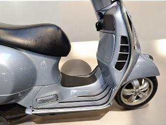 Piaggio  GTE VESPA picture 9