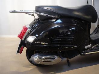 Piaggio  GTS VESPA picture 9
