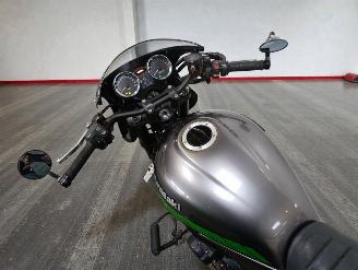 Kawasaki Z 900 RS picture 7