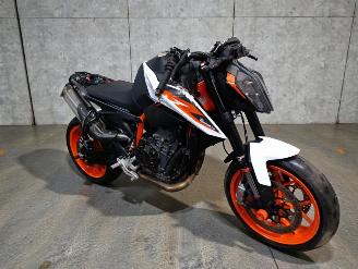 damaged motor cycles KTM  DUKE 2020/11