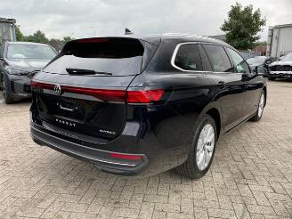 skadebil auto Volkswagen Passat Variant Business 1.5 TSI eHybrid 2025/3