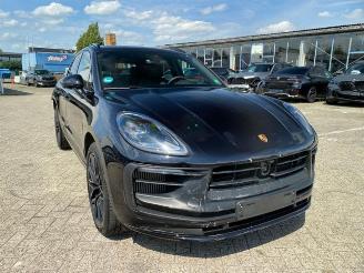 Porsche Macan GTS *PANO - KAM - NAV - BOSE* picture 2