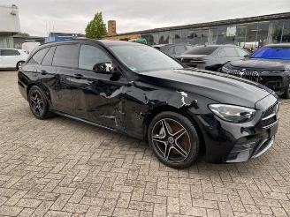Mercedes E-klasse 300d T AMG Lin* PANO - AHK - KAM - LD* picture 6