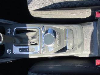 Audi Q2 35 TFSI S tronic S line * KAM - AHK - NAV * picture 20
