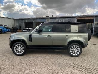 krockskadad bil auto Land Rover Defender P400e X-Dynamic HSE 4WD * HUD - PANO * 2024/6