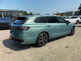 Volkswagen Passat Variant 2.0 TDI DSG R-Line *HEAD-UP -AHK* picture 3