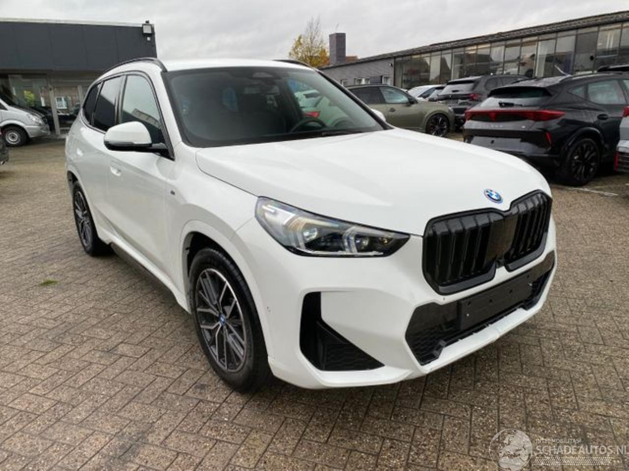 BMW X1 xDrive30e M Sport * HUD - KAM - NAV *