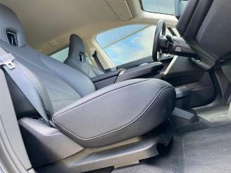 BMW iX 40 xDrive *HEAD-UP - AHK - KAM - NAVI* picture 24