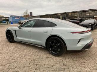 Porsche Taycan Turbo S *PCCB - SOFTCLOSE - PANORAMA* picture 8