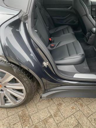 Porsche Taycan 4S Facelift *PANO - HEAD UP - KAM - BOSE* picture 18