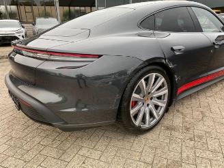 Porsche Taycan 4S Facelift *PANO - HEAD UP - KAM - BOSE* picture 13